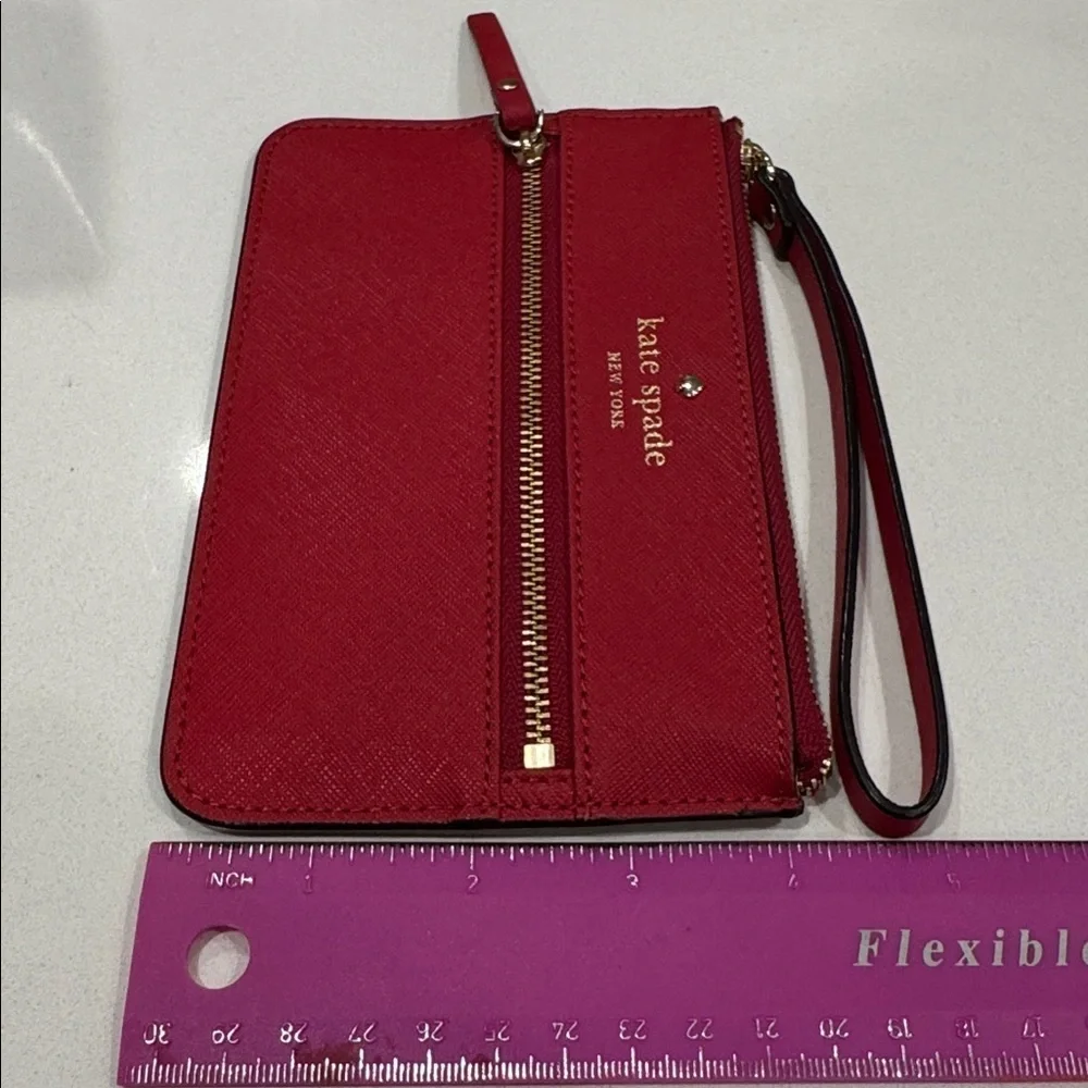 Kate Spade Mikas Pond Bee Wristlet, Pillbox Red Color